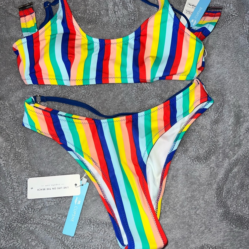 Cupshe Multicolor Striped Bikini Set